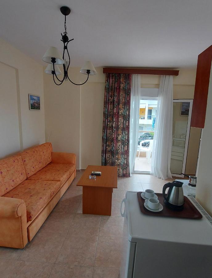 Hotel Kassandros Сиври Экстерьер фото
